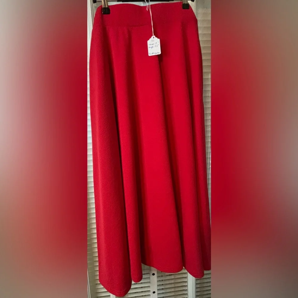 White Oaks Long  Red Skirt XL - Picture 3 of 3